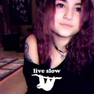 Meet your Posher, Selena